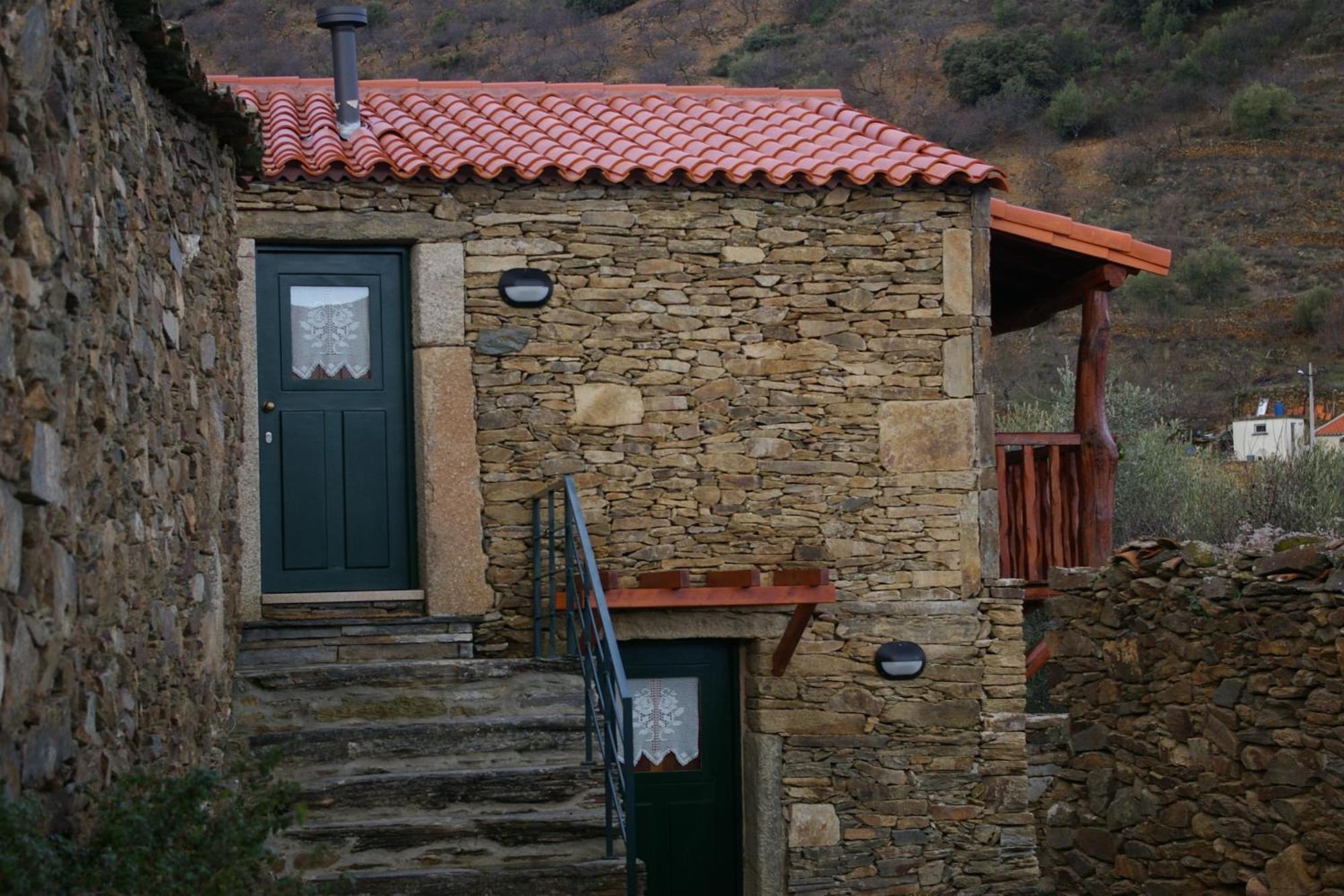 Bairro Do Casal - Turismo D'Aldeia Guest House Vila Nova de Foz Côa Rom bilde