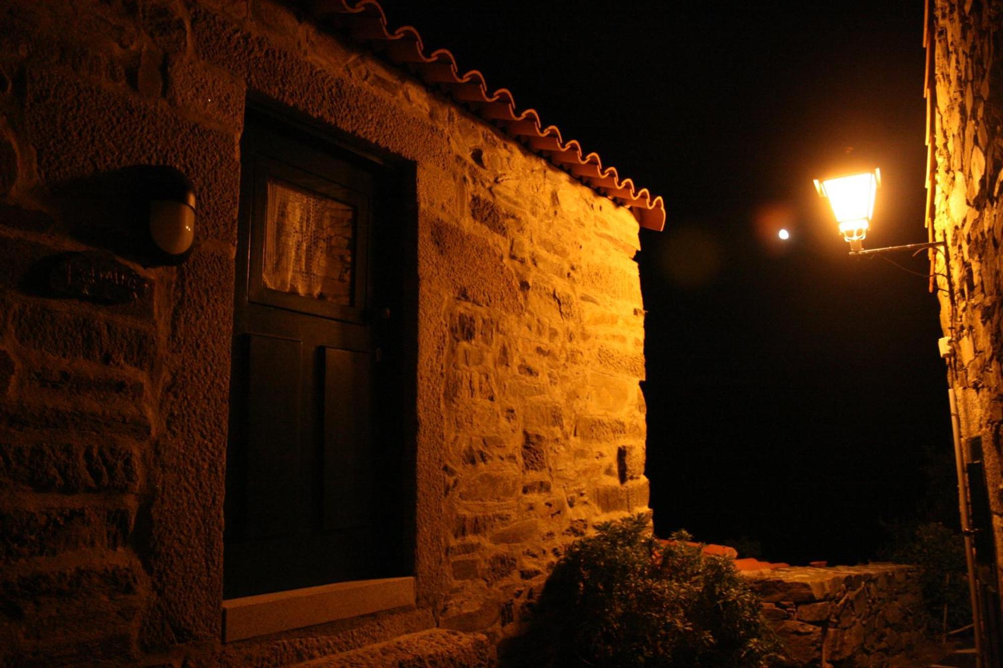 Bairro Do Casal - Turismo D'Aldeia Guest House Vila Nova de Foz Côa Rom bilde