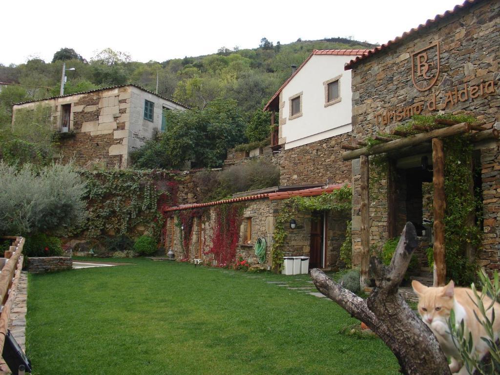 Bairro Do Casal - Turismo D'Aldeia Guest House Vila Nova de Foz Côa Rom bilde